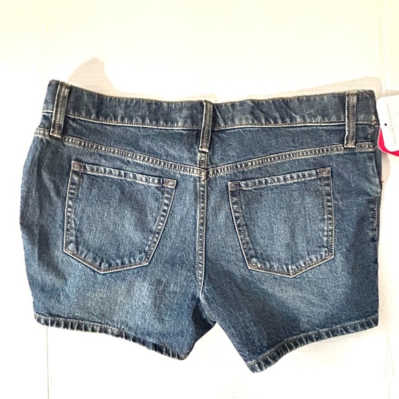 NEW Isabel Maternity by Ingrid & Isabel Under Belly Jeans Denim Shorts Size 4 - Picture 4 of 11
